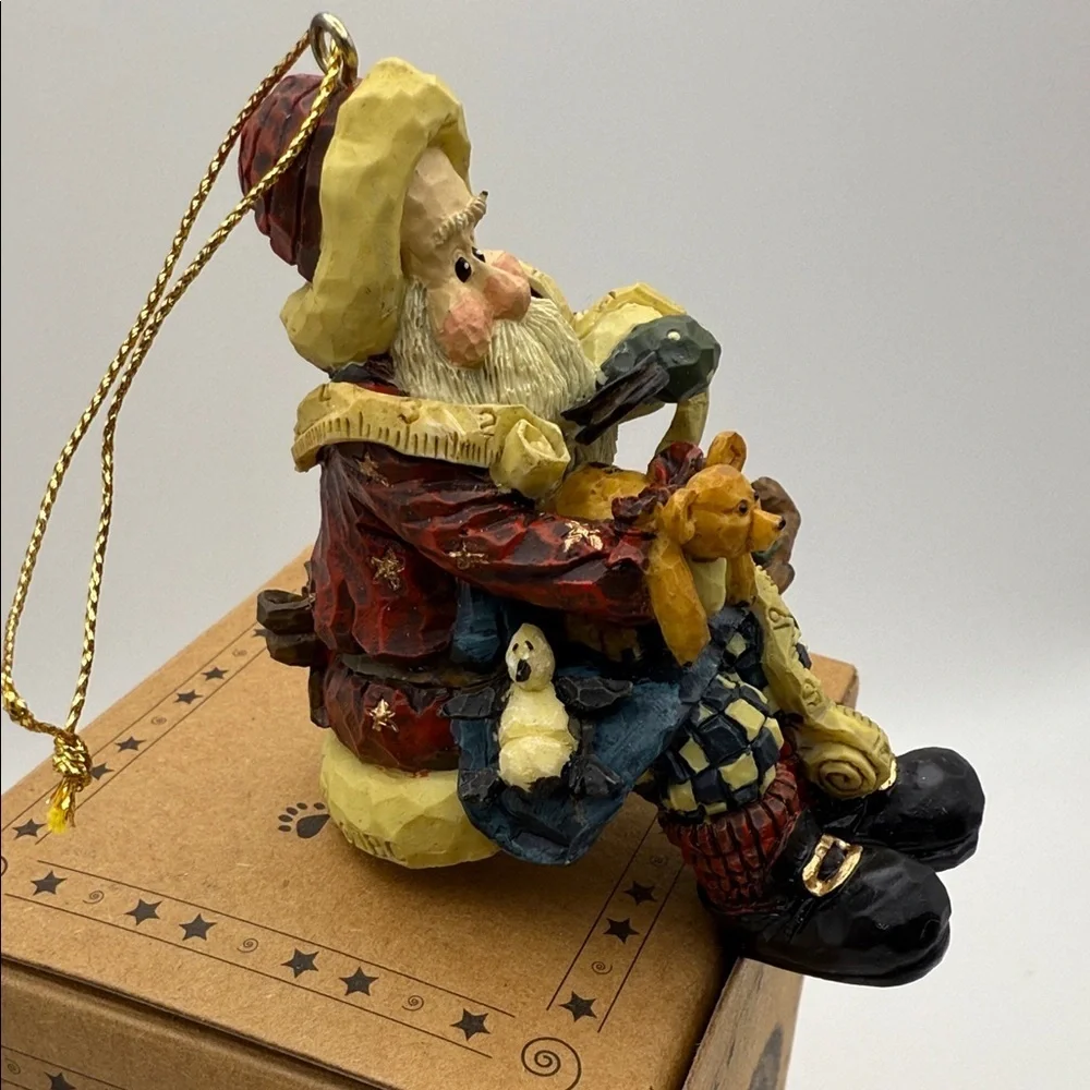 Boyds Bears Carvers Choice Santa And The Final Inspection Ornament # 370203